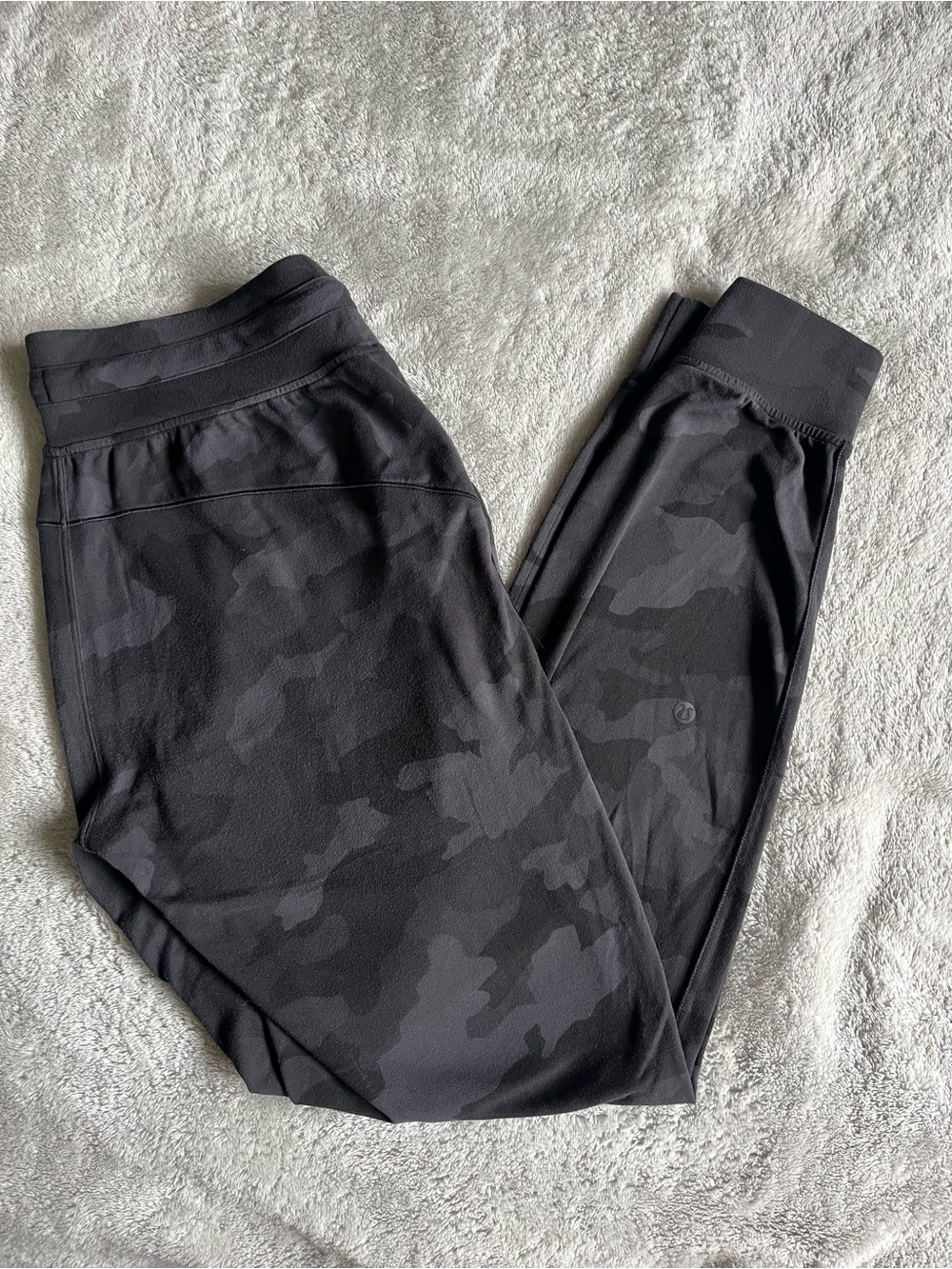 Lululemon Ready To Rulu Joggers 29” size 4